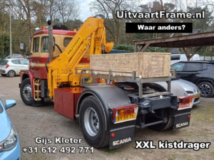 Kistdrager voor extreem grote kist te huur bij UitvaartFrame.nl